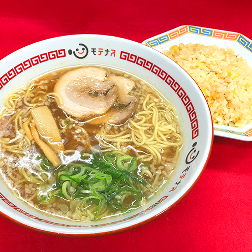 野菜たっぷり黒丸ちゃんぽん